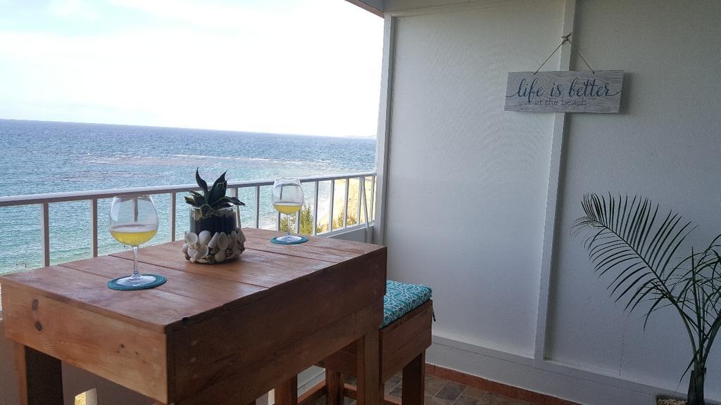 Beach Front Apartment In Лукильо Екстериор снимка